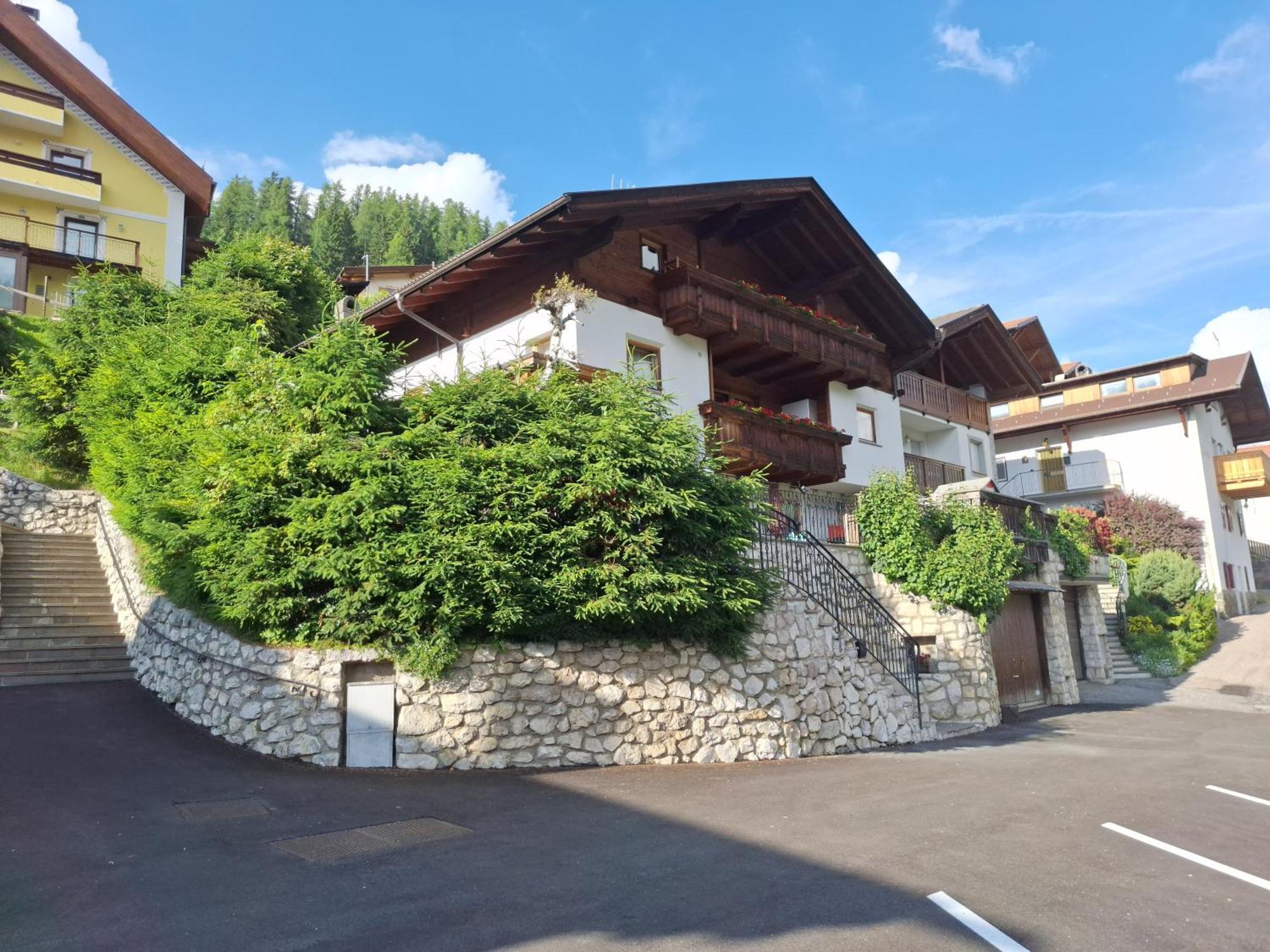 Apartments Insam Santa Cristina Val Gardena Exterior foto