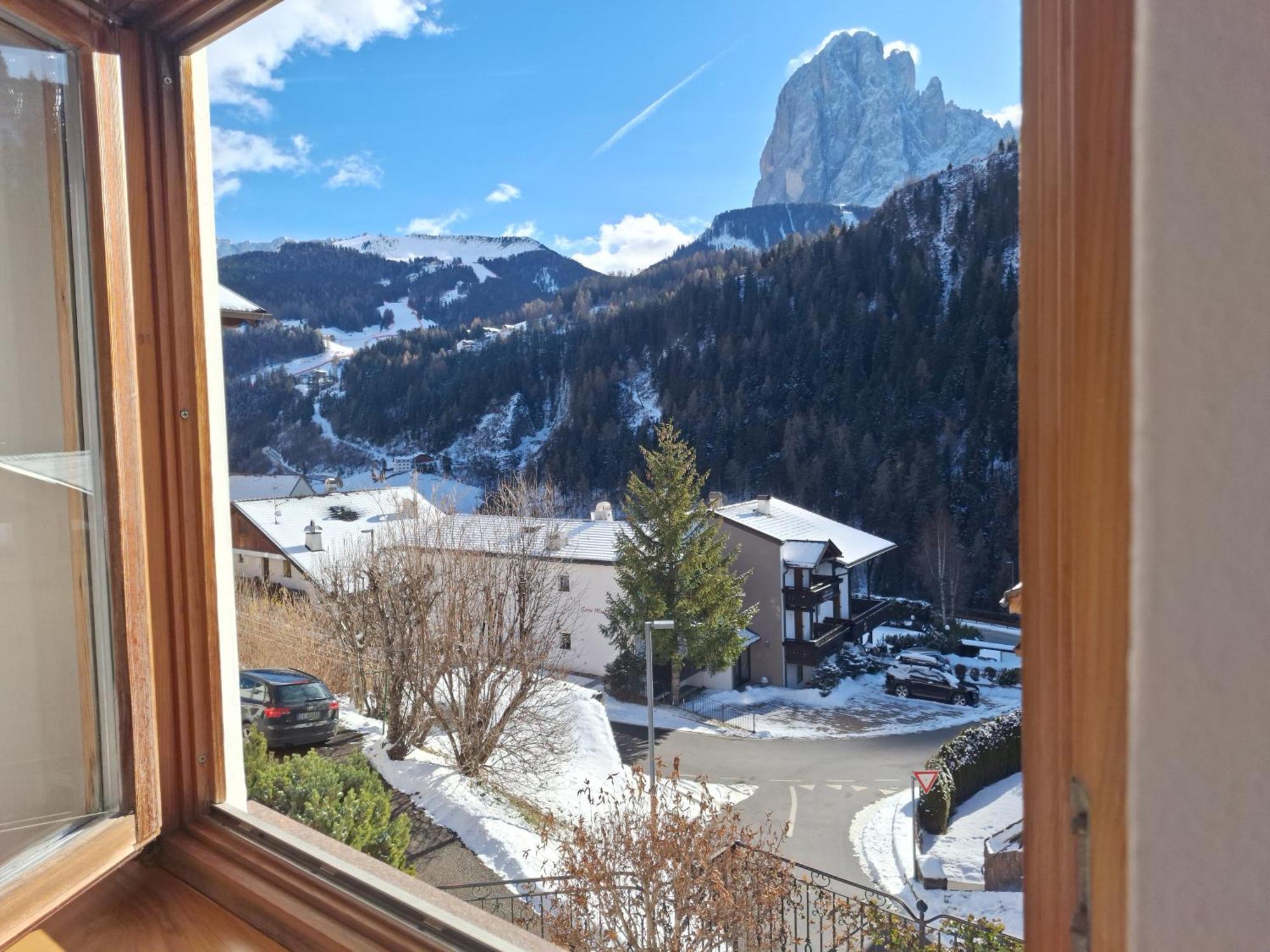 Apartments Insam Santa Cristina Val Gardena Exterior foto